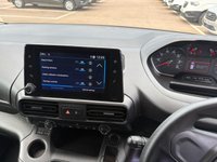 USED 2023 72 PEUGEOT PARTNER Professional Premium+ L1 1.5 BlueHDi 1000 SWB Diesel Panel Van Manual Euro 6 (s/s) (100 bhp) Recent service with all filters replaced - Only 35,072 miles, Facelift model - EURO 6 (ULEZ compliant) - Built in touchscreen with Satnav connectivity & DAB, Air conditioning, E/W, Bluetooth, rear parking sensors, cruise control, electric mirror's, 3 seats, full bulkhead, ply lined, driver's airbag, side loading door, remote central Locking, Alarm, USB port, steering column radio control, barn rear doors, spare key, finance arranged on site & 6 months premium Autoguard warranty.