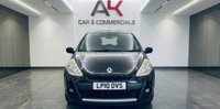 USED 2010 10 RENAULT CLIO 1.2 Dynamique TomTom Hatchback 5dr Petrol Manual Euro 4 (75 ps) 
