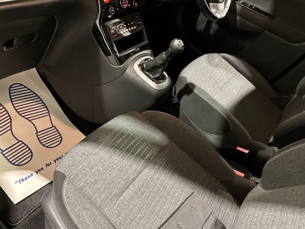 USED 2017 17 CITROEN C3 PICASSO 1.2 PureTech Platinum MPV 5dr Petrol Manual Euro 6 (110 ps) 