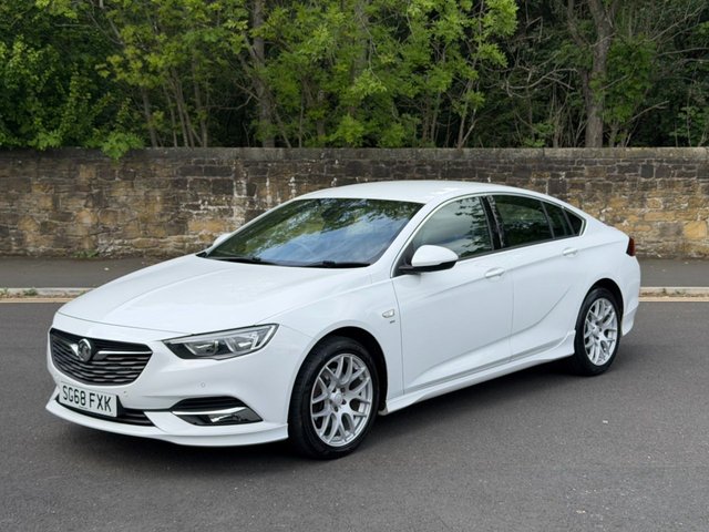 View our VAUXHALL INSIGNIA