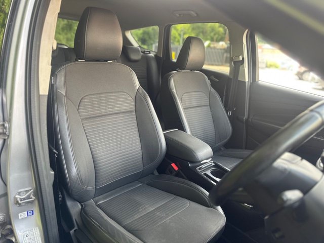 View our FORD KUGA