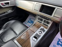 USED 2012 62 JAGUAR XF 2.2d Premium Luxury Saloon 4dr Diesel Auto Euro 5 (s/s) (190 ps) 