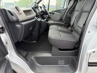 USED 2015 15 RENAULT TRAFIC 1.6 dCi 27 Business+ Panel Van 5dr Diesel Manual SWB Standard Roof Euro 5 (115 ps) **NO VAT, NO VAT**