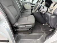USED 2015 15 RENAULT TRAFIC 1.6 dCi 27 Business+ Panel Van 5dr Diesel Manual SWB Standard Roof Euro 5 (115 ps) **NO VAT, NO VAT**