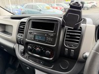 USED 2015 15 RENAULT TRAFIC 1.6 dCi 27 Business+ Panel Van 5dr Diesel Manual SWB Standard Roof Euro 5 (115 ps) **NO VAT, NO VAT**