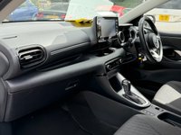 USED 2021 71 TOYOTA YARIS 1.5 VVT-h Design Hatchback 5dr Petrol Hybrid E-CVT Euro 6 (s/s) (116 ps) 