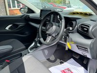USED 2021 71 TOYOTA YARIS 1.5 VVT-h Design Hatchback 5dr Petrol Hybrid E-CVT Euro 6 (s/s) (116 ps) 