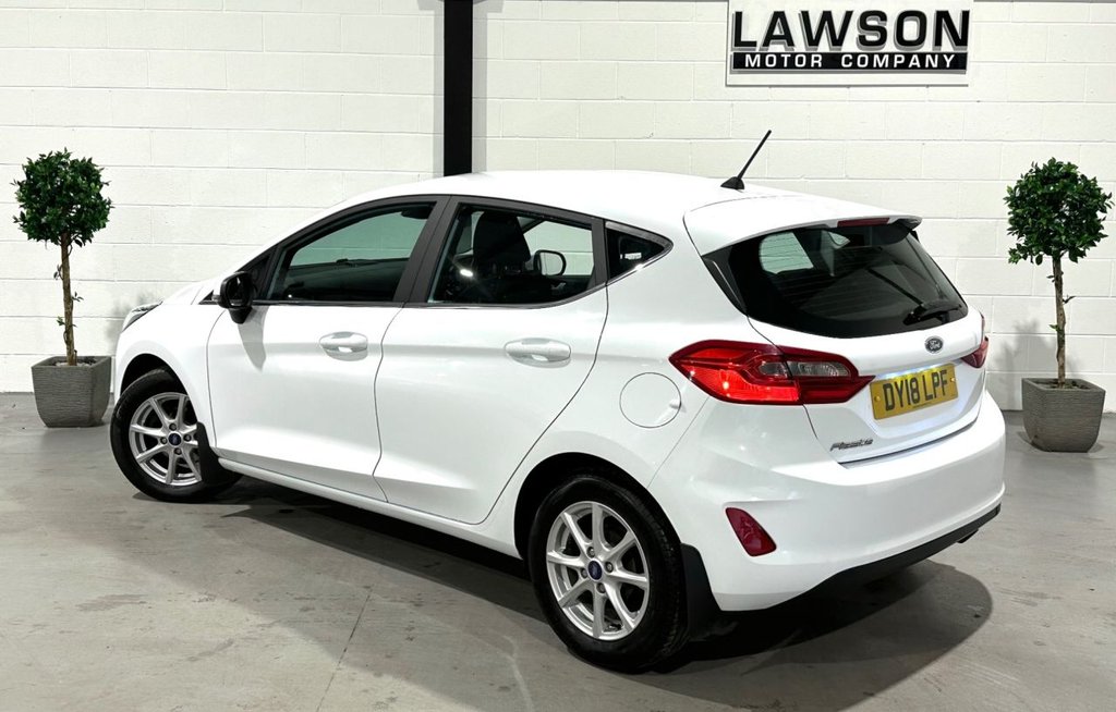 USED 2018 18 FORD FIESTA 1.1 Ti-VCT Zetec Hatchback 5dr Petrol Manual Euro 6 (s/s) (85 ps) 