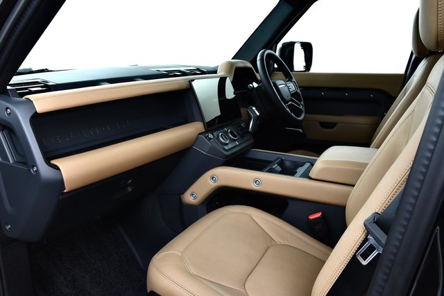 USED 2026 26 LAND ROVER DEFENDER 110 3.0 D350 MHEV X-Dynamic HSE SUV 5dr Diesel Auto 4WD Euro 6 (s/s) (350 ps) URBAN W/T | 26 MY | Air Sus +