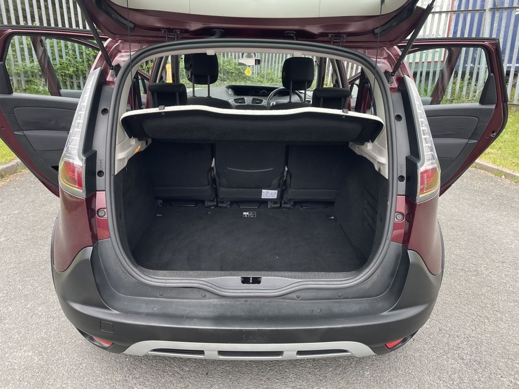 USED 2014 64 RENAULT SCENIC XMOD 1.5 dCi ENERGY Dynamique TomTom MPV 5dr Diesel Manual Euro 5 (s/s) (110 ps) Sat Nav, Cruise Control