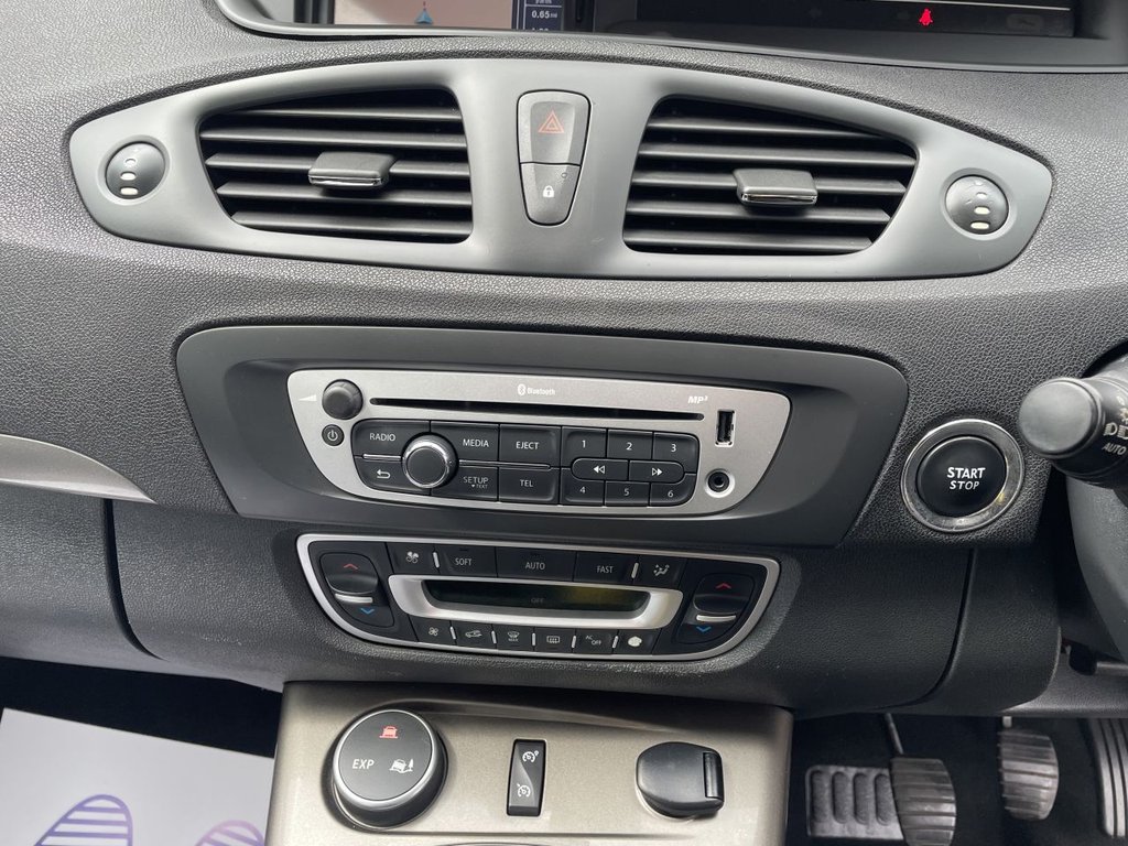 USED 2014 64 RENAULT SCENIC XMOD 1.5 dCi ENERGY Dynamique TomTom MPV 5dr Diesel Manual Euro 5 (s/s) (110 ps) Sat Nav, Cruise Control