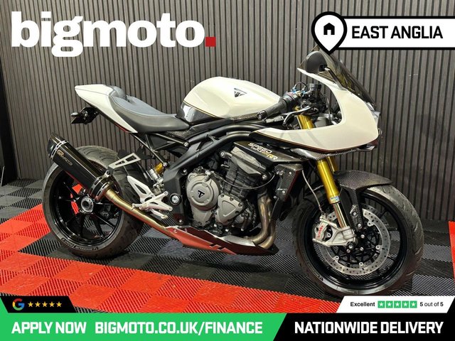 View our TRIUMPH SPEED TRIPLE 1200