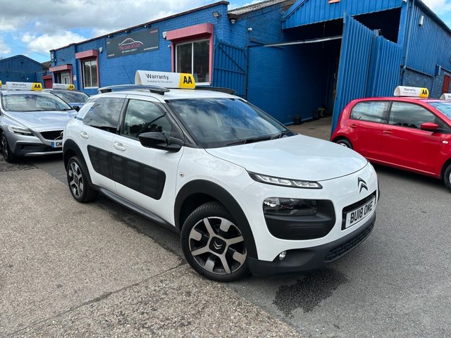 View our Citroen C4 Cactus 1.2 PureTech Flair Hatchback 5dr Petrol Manual Euro 6 (Euro 6) (82 ps)