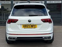 USED 2023 23 VOLKSWAGEN TIGUAN R-LINE 1.5 TSI 150PS 7 SPEED DSG AUTOMATIC  PANORAMIC GLASS SUNROOF * FULL LEATHER * REVERSE CAMERA * ELECTRIC SEATS *