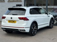 USED 2023 23 VOLKSWAGEN TIGUAN R-LINE 1.5 TSI 150PS 7 SPEED DSG AUTOMATIC  PANORAMIC GLASS SUNROOF * FULL LEATHER * REVERSE CAMERA * ELECTRIC SEATS *