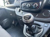USED 2021 21 RENAULT TRAFIC 2.0 dCi ENERGY 28 Business+ Panel Van 5dr Diesel Manual SWB Standard Roof Euro 6 (s/s) (120 ps) Air Conditioning - Bluetooth