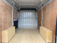 USED 2022 72 CITROEN RELAY 35 ENTERPRISE L2 H2 MWB MEDIUM HIGH 2.2 BlueHDi 140ps Rare & Very Desirable Medium Wheelbase With Low Miles, Air Con, Media Screen & Rear Parking Sensors!
