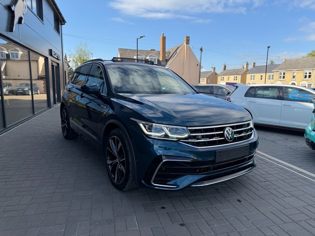 USED 2021 71 VOLKSWAGEN TIGUAN 2.0 TDI R-Line SUV 5dr Diesel DSG 4Motion Euro 6 (s/s) (200 ps) HUGE SPEC!!