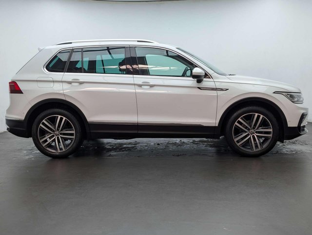 USED 2020 70 VOLKSWAGEN TIGUAN 1.5 Tiguan Elegance TSi Semi-Auto 5dr CLICK+COLLECT / HOME DELIVERY