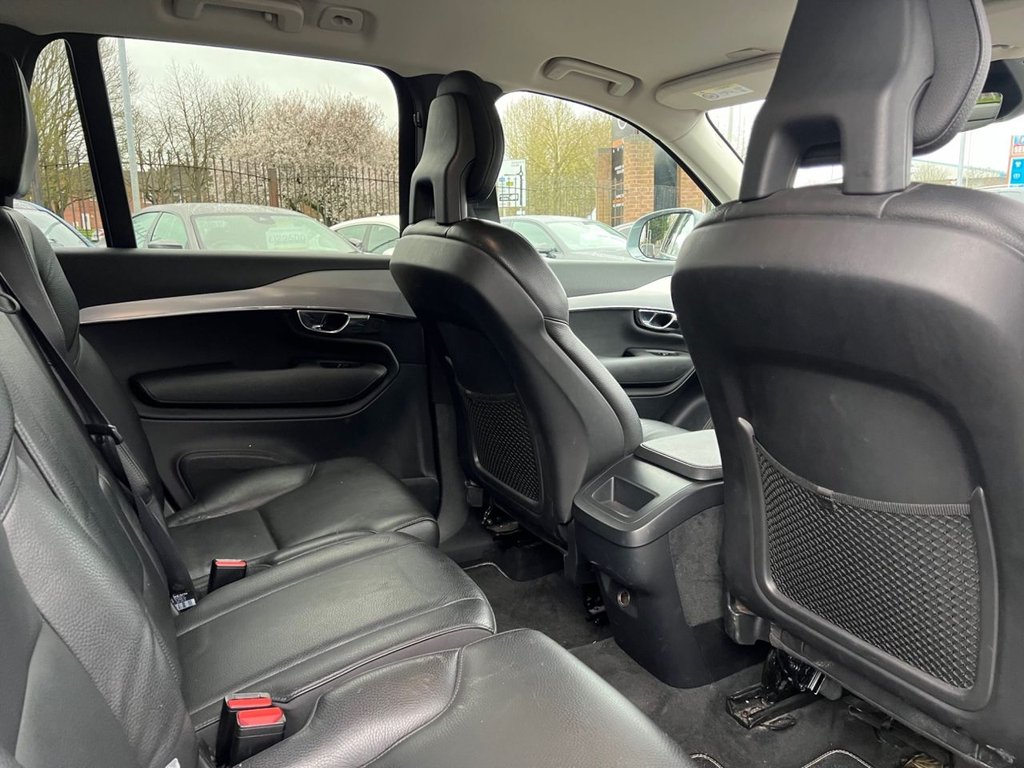 USED 2015 65 VOLVO XC90 2.0 D5 Momentum SUV 5dr Diesel Geartronic 4WD Euro 6 (s/s) (225 ps) 