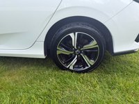 USED 2017 17 HONDA CIVIC 1.0 VTEC Turbo EX Hatchback 5dr Petrol Manual Euro 6 (s/s) (129 ps) Pan Roof