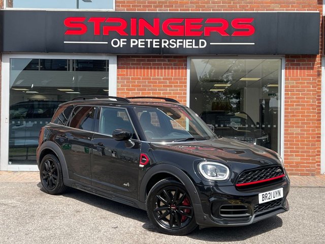 View our MINI COUNTRYMAN