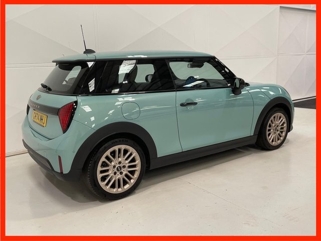 View our MINI COOPER