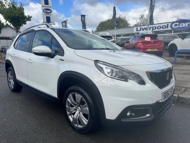 View our Peugeot 2008 1.2 PureTech Signature SUV 5dr Petrol Manual Euro 6 (s/s) (82 ps)