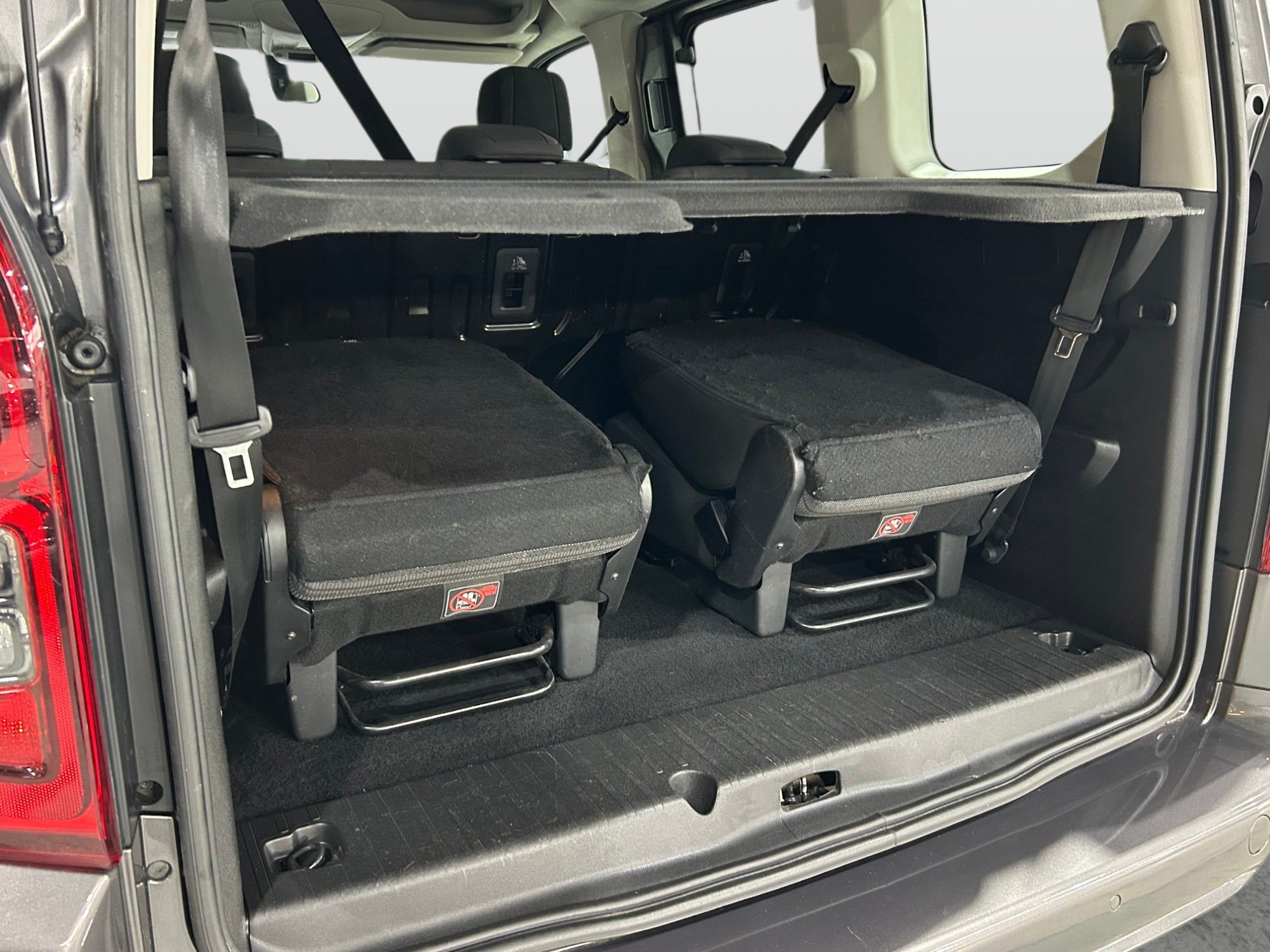 USED 2020 70 VAUXHALL COMBO LIFE 1.2 Turbo GPF Energy MPV 5dr Petrol Manual Euro 6 (s/s) (7 Seat) (110 ps) 