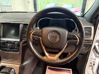 USED 2013 63 JEEP GRAND CHEROKEE 3.0 V6 CRD Limited SUV 5dr Diesel Auto 4WD Euro 5 (247 bhp) 