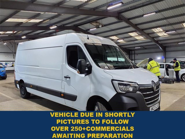 View our Renault Master 2.3 dCi 35 Business+ Panel Van 4dr Diesel Manual FWD LWB Medium Roof Euro 6 (135 ps)