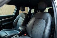 USED 2023 20 MINI COUNTRYMAN 1.5 Cooper Exclusive SUV 5dr Petrol Steptronic Euro 6 (s/s) (136 ps) Automatic Tailgate