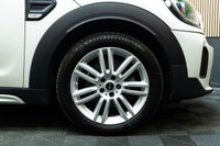 USED 2023 20 MINI COUNTRYMAN 1.5 Cooper Exclusive SUV 5dr Petrol Steptronic Euro 6 (s/s) (136 ps) Automatic Tailgate