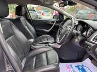 USED 2012 12 VAUXHALL ASTRA 2.0 CDTi Elite Hatchback 5dr Diesel Auto Euro 5 (165 ps) 
