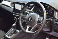 USED 2022 72 RENAULT CAPTUR 1.6 E-TECH techno SUV 5dr Petrol Hybrid Auto Euro 6 (s/s) (145 ps) 1 LADY OWNER + FULL HISTORY! CARPLAY, NAV, CAMERA, SENSORS, DAB!