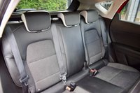 USED 2022 72 RENAULT CAPTUR 1.6 E-TECH techno SUV 5dr Petrol Hybrid Auto Euro 6 (s/s) (145 ps) 1 LADY OWNER + FULL HISTORY! CARPLAY, NAV, CAMERA, SENSORS, DAB!