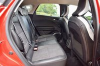 USED 2022 72 RENAULT CAPTUR 1.6 E-TECH techno SUV 5dr Petrol Hybrid Auto Euro 6 (s/s) (145 ps) 1 LADY OWNER + FULL HISTORY! CARPLAY, NAV, CAMERA, SENSORS, DAB!