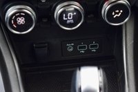 USED 2022 72 RENAULT CAPTUR 1.6 E-TECH techno SUV 5dr Petrol Hybrid Auto Euro 6 (s/s) (145 ps) 1 LADY OWNER + FULL HISTORY! CARPLAY, NAV, CAMERA, SENSORS, DAB!