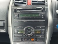 USED 2010 60 TOYOTA AURIS 1.8 VVT-h T4 Hatchback 5dr Petrol Hybrid CVT Euro 5 (s/s) (136 ps) Auto_&pound;20 Tax_Hybrid_Low Miles_Ulez