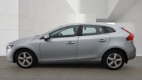 USED 2016 16 VOLVO V40 2.0 D2 SE Nav Hatchback 5dr Diesel Auto Euro 6 (s/s) (120 ps) Auto_&pound;20 Tax_Sat Nav_Leathers_Ulez