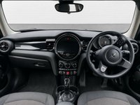 USED 2022 22 MINI HATCH 1.5 Cooper Classic Hatchback 5dr Petrol Steptronic Euro 6 (s/s) (136 ps) Heated seats Parking sensors