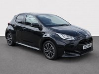 USED 2021 21 TOYOTA YARIS 1.5 VVT-h Design Hatchback 5dr Petrol Hybrid E-CVT Euro 6 (s/s) (116 ps) Parking camera Panoramic roof