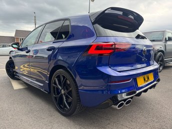 View our VOLKSWAGEN GOLF
