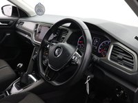 USED 2020 20 VOLKSWAGEN T-ROC 1.0 TSI GPF Design SUV 5dr Petrol Manual Euro 6 (s/s) (115 ps) CRUISE CTRL | LANE ASSIST