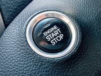 USED 2017 66 HYUNDAI I30 1.6 CRDi Blue Drive Premium Hatchback 5dr Diesel Manual Euro 6 (s/s) (136 ps) 