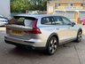 USED 2020 70 VOLVO V60 CROSS COUNTRY 2.0 B5 MHEV Estate 5dr Petrol Hybrid Auto AWD Euro 6 (s/s) (250 ps) 