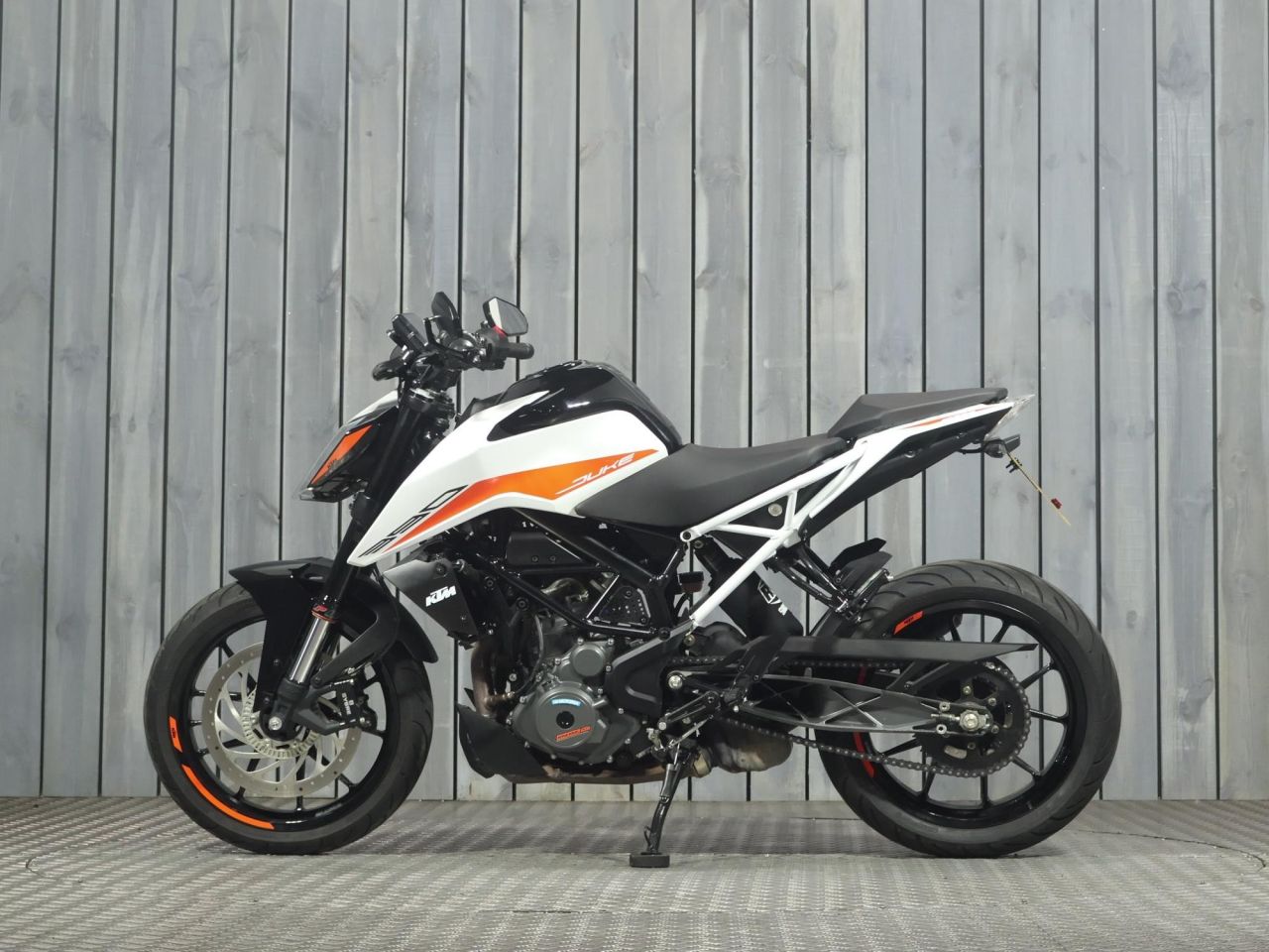 KTM 390 DUKE