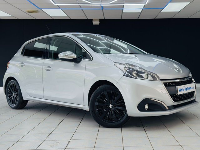 View our Peugeot 208 1.2 PureTech Allure Premium Hatchback 5dr Petrol Manual Euro 6 (s/s) (82 ps)