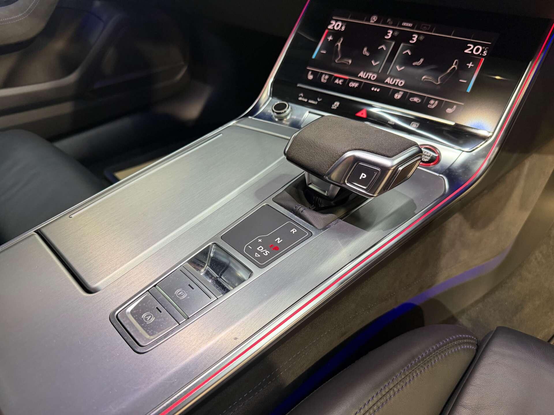 2021 21 AUDI RS6 AVANT