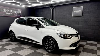 2015 RENAULT CLIO 0.9 TCe Dynamique MediaNav Hatchback 5dr Petrol Manual Euro 5 (s/s) (90 ps) &pound;5290.00